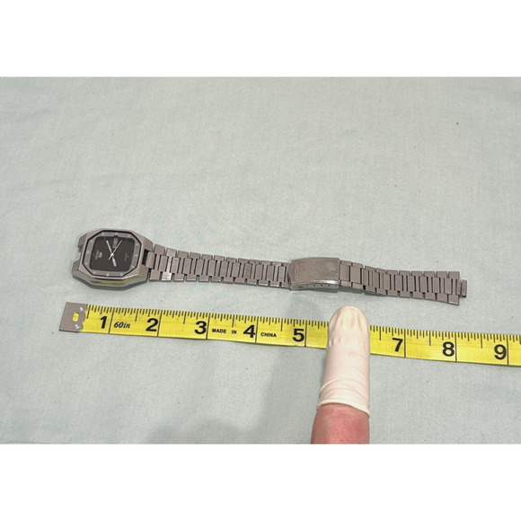 Rare Vintage SEIKO 5 Automatic Watch – Ref. 7009-552A – Black Dial – Day/Date - Picture 6 of 8